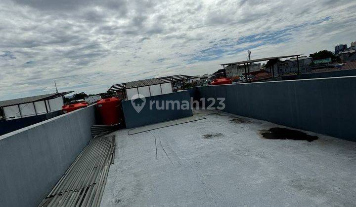 Ruko Strategis di Ciateul Siap Pakai Bagus Dengan Rooftop 2