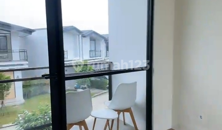 Dijual Rumah 2 Lantai Lokasi Strategis Akses Tol Jakarta Cikampek 2