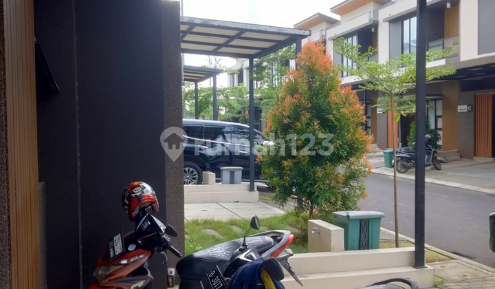 Disewakan Rumah 2 Lantai Semi Furnis Delta Mas Disewakan Rumah 2 Lantai Semi Furnis Delta Mas