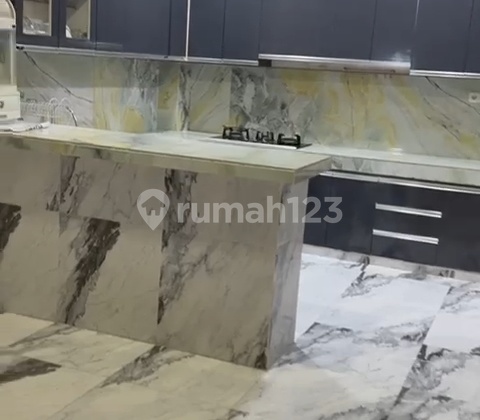 Disewakan Rumah 2 Lantai Ful Furnis Karawang Barat 2