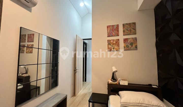 Disewakan Rumah 2 Lantai Sudah Renovas Full Furnis 2