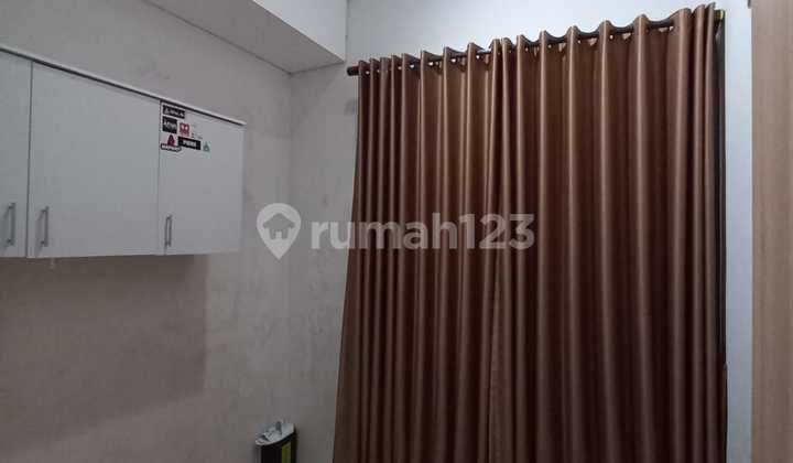 DIJUAL RUMAH 2 LANTAI FULL RENOVASI TYPE MINIMALIS LOKASI LIPPO 2