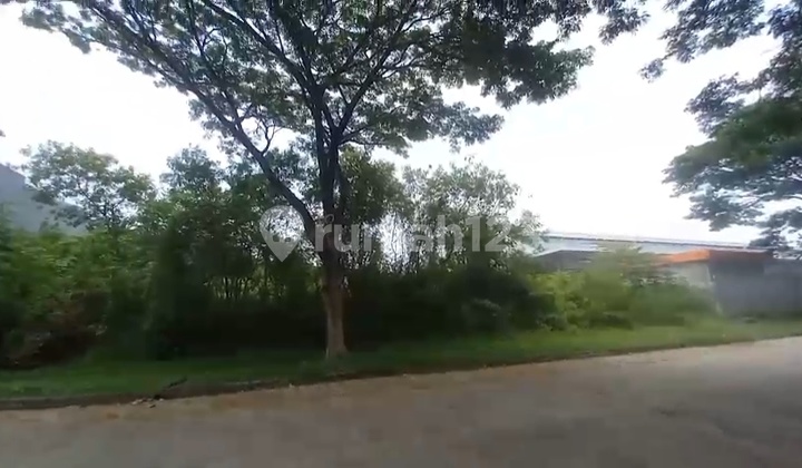 Industrial Plot Land for Sale in the Area