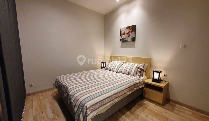 DISEWAKAN RUMAH 3 LANTAI FULL FURNIS AKSES TOL CIKARANG BARAT 1
