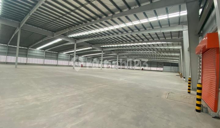 DISEWAKAN GUDANG DALAM KAWASAN AREA CIKARANG