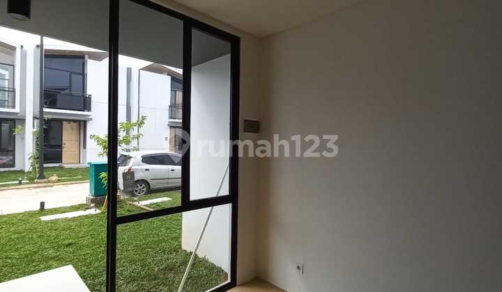 FOR RENT: 2-STORY HOUSE, SEMI-FURNISHED, IN LIPPO CLUSTER 2