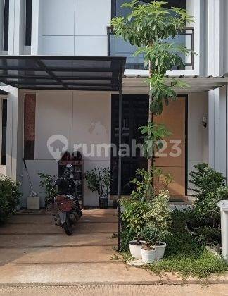 Disewakan Rumah 2 Lantai Area Lippo Cikarang Akses Dekat Tol 1