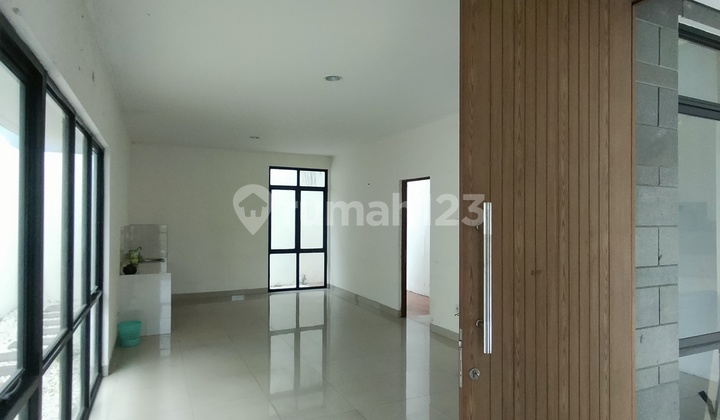 For Rent House In Lippo Cikarang Empty For Rent House In Lippo Cikarang Empty