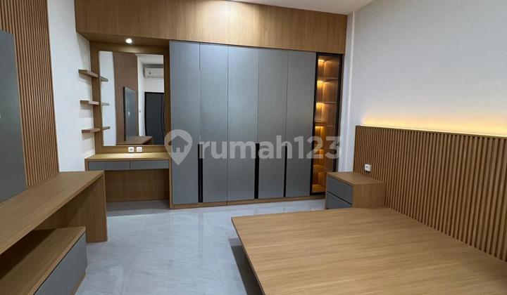 Disewakan Rumah Bagus Area Lippo Cikarang 2