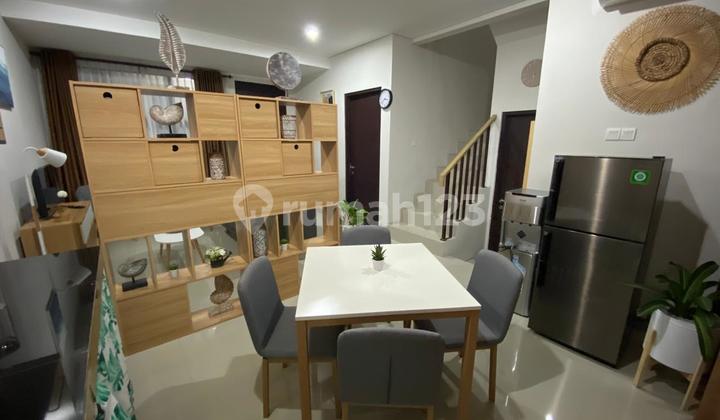 Disewakan Rumah 2 Lantai Sudah Renovasi Furnis Lippo Cikarang 2