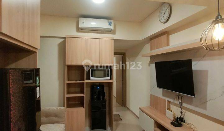 Disewakan Unit Apartemen Meikarta Type 2:Kamar Lippo Cikarang  2