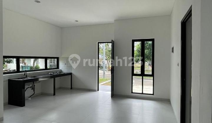 Disewakan Rumah Minimalis 2 Lantai Full Furnis 2