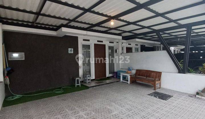 DISEWAKAN RUMAH 2 LANTAI FULL FURNIS LOKASI STRATEGIS KARAWANG BARAT 1