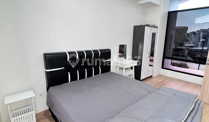 Rent Minimalist 2-Story Renovated House