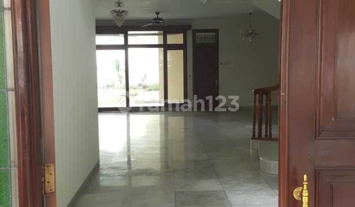 Menteng area The Price can be negotiable 2