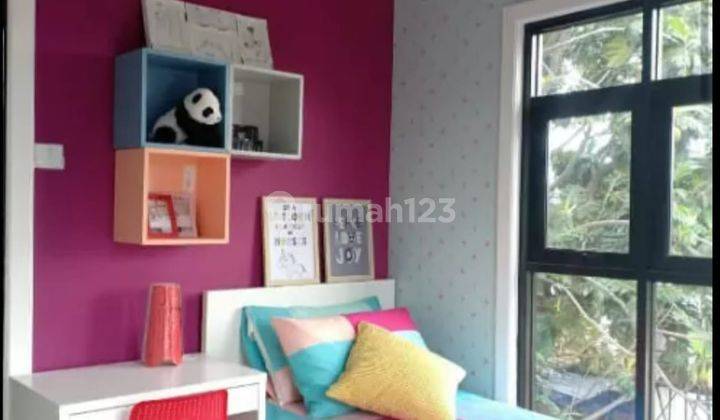 Fully Furnished and Beautiful House di Area yang Tenang dan Nyaman 2