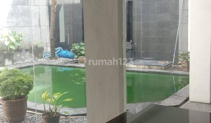 Beautiful, comfortable house in quite area  at Menteng, Central Jakarta 2