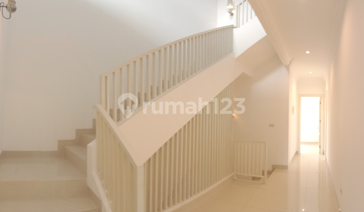 Luxury And Cozy House In Quite And Strategic Location @Cipete-Cilandak, South Jakarta 2