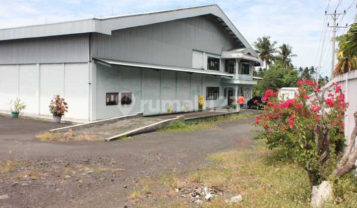 SEVERAL WAREHOUSES, BUILDINGS, AND 2.5 HA OF LAND FOR SALE IN THE BITUNG WEST SPECIAL ECONOMIC ZONE (KEK), NORTH SULAWESI