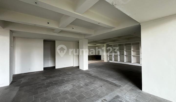 For Rent: Mini Building in Strategic Kemang Area, South Jakarta For Rent: Mini Building in Strategic Kemang Area, South Jakarta