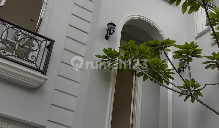 Luxury And Cozy House In Quite And Strategic Location @Cipete-Cilandak, South Jakarta