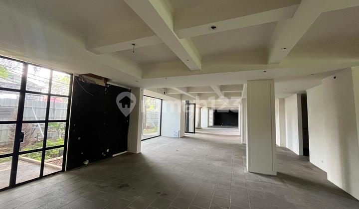 For Rent: Mini Building in Strategic Kemang Area, South Jakarta For Rent: Mini Building in Strategic Kemang Area, South Jakarta