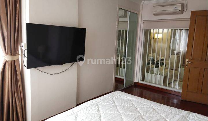 Apartement Park Royale 2 BR Bagus Sekali 14