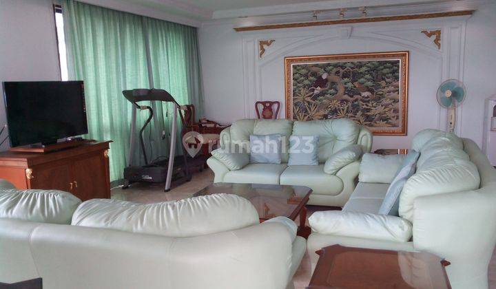 Apartement Park Royale 3 BR Furnished Bagus.  lokasi strategis di CBD area Jakarta 1