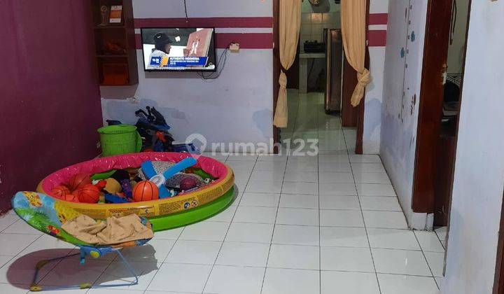 Hunian Minimalis Seneja Cilegon Ada Carport 3