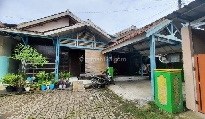 Hunian Minimalis Seneja Cilegon Ada Carport 1