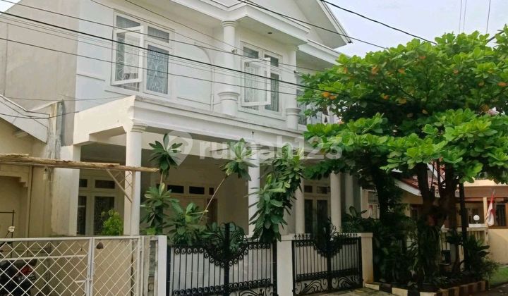 Rumah Cantik Cluster Kasuari Bintaro Tangerang Selatan