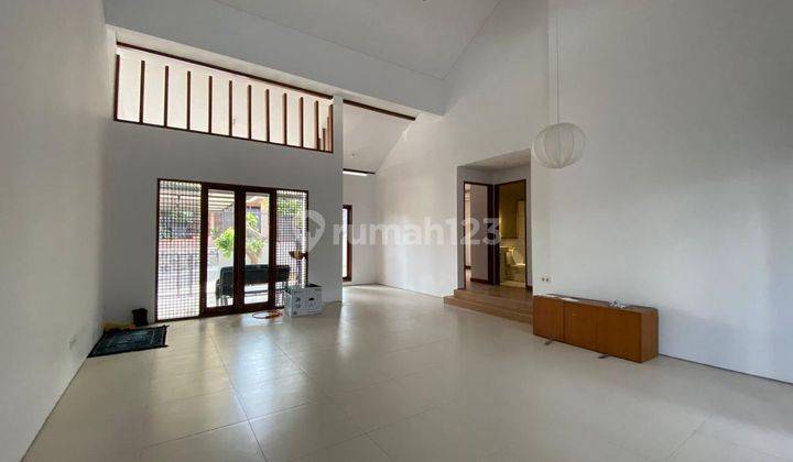 Rumah Dijual di Komplek Ekslusif Cigadung Unpad Bandung Kota 1