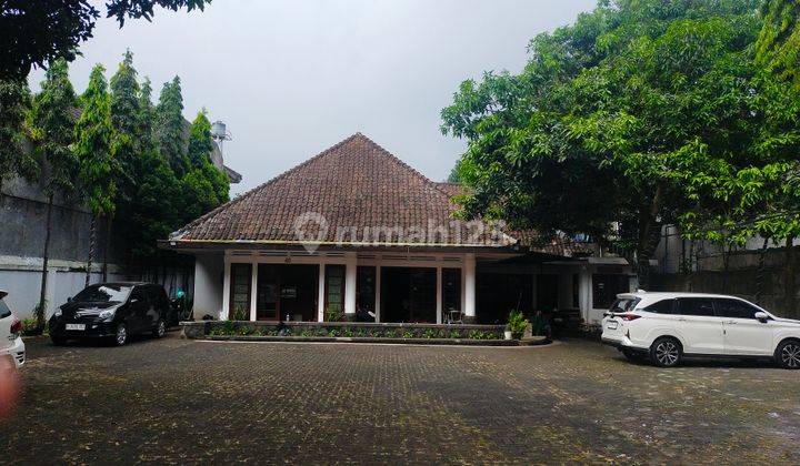 Ruang Usaha Disewa di Dago Bandung Kota 1