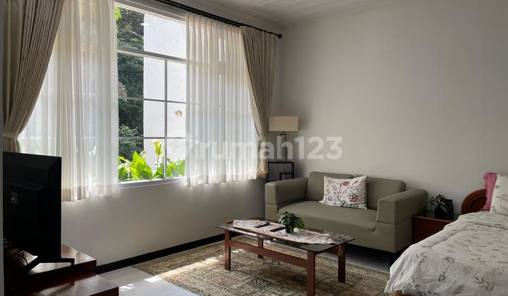 Rumah Disewa Homey di Ciumbuleuit dekat UNPAR Bandung Kota 1