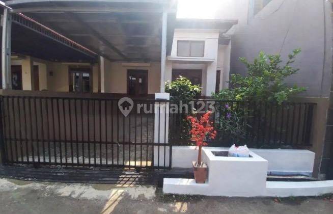 Rumah Disewa di Puri Dago Antapani Bandung Kota  1