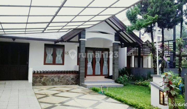 Rumah Disewa di Dago Resort Bandung Full Furnished 1