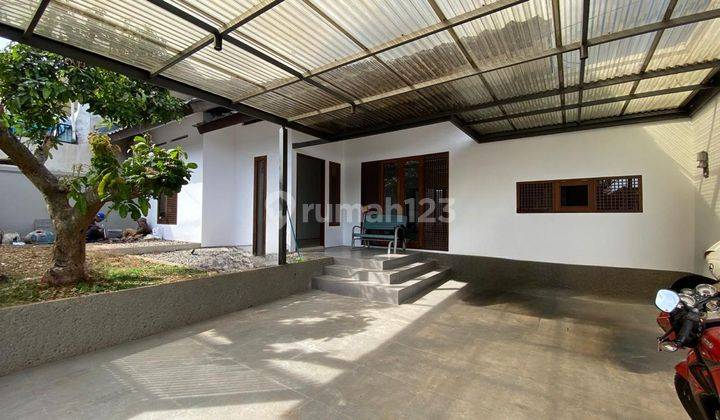 Rumah Dijual di Komplek Ekslusif Cigadung Unpad Bandung Kota 2