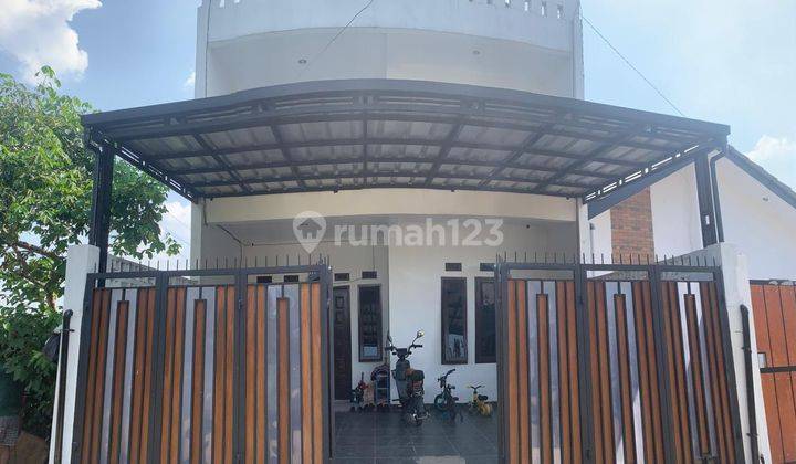 Rumah Dijual di Cisaranten Arcamanik 2 Lantai Bonus Kitchen Set Carport 2 Mobil 1