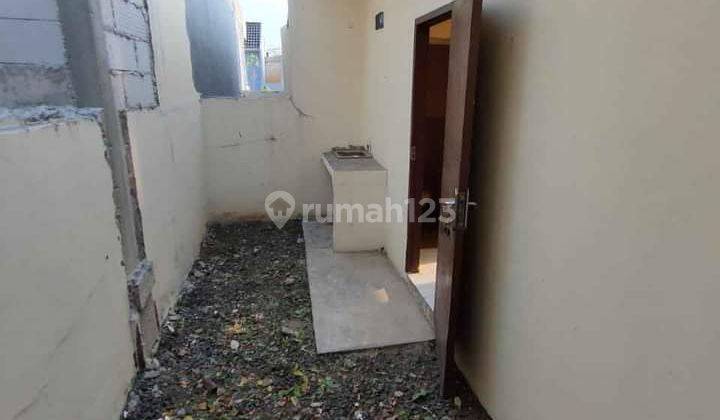 Over kredit rumah murah di sepatan pinggir jln raya sepatan peru.m griya artha sepatan 5