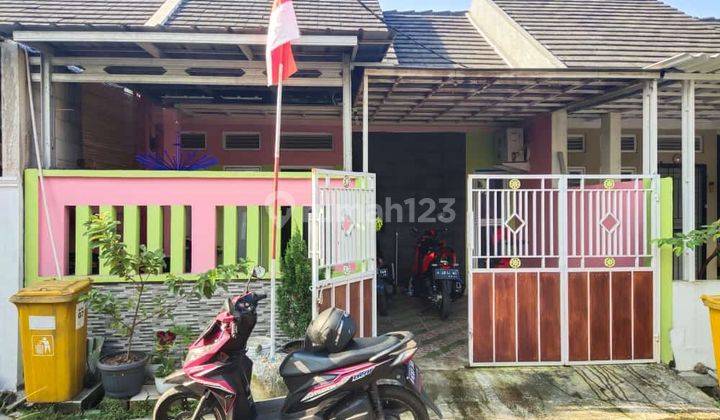 Over kredit murah area pasar kemis strategis Bumi Indah 1