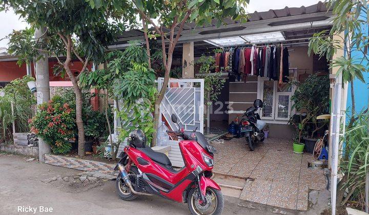 Over kredit rumah murah strategis pinggir jalan raya sepatan siap huni 1