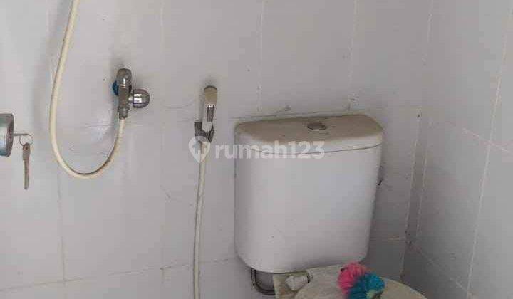 Over kredit di cluster banyu biru residence sepatan 4