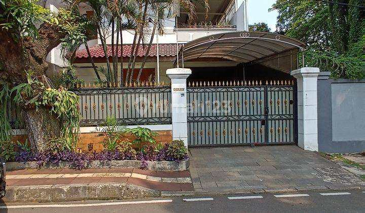 Rumah Tua Hitung Tanah Di Jalan Lembang Terusan Menteng 1