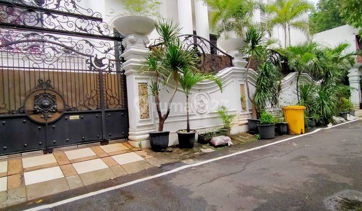 Rumah Mewah Di Tengah Kota JL Intan Raya Sumur Batu Kemayoran 1