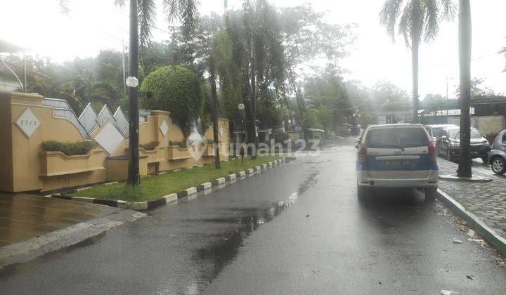 Rumah Tua Hitung Tanah di Taman Alfa Indah Jakarta Barat 2