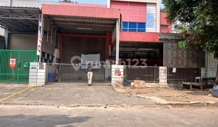 Ready-to-Occupy Warehouse in Taman Tekno BSD Warehouse Complex, Tangs