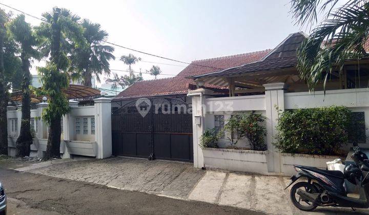 Rumah Tua Hitung Tanah Jalan Laksana Kebayoran Baru Jaksel 1