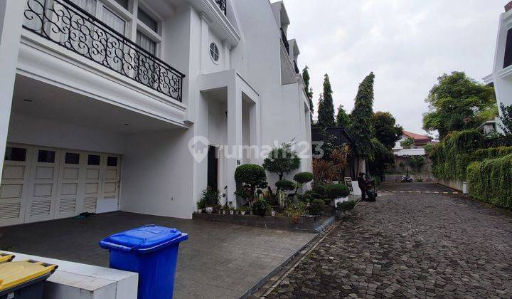 Hunian 3 Lantai Siap Huni Perumahan  Madja Residence Meruya 2