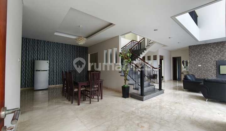 Elite Area The Chofa House Fully Furnished + Private Pool - For Sale &amp; Rent 2