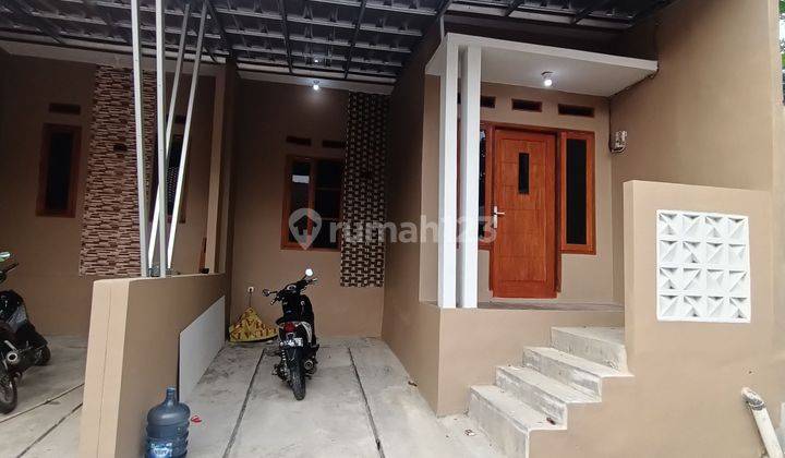 Rumah termurah reddy siap huni di sawangan Depok  2